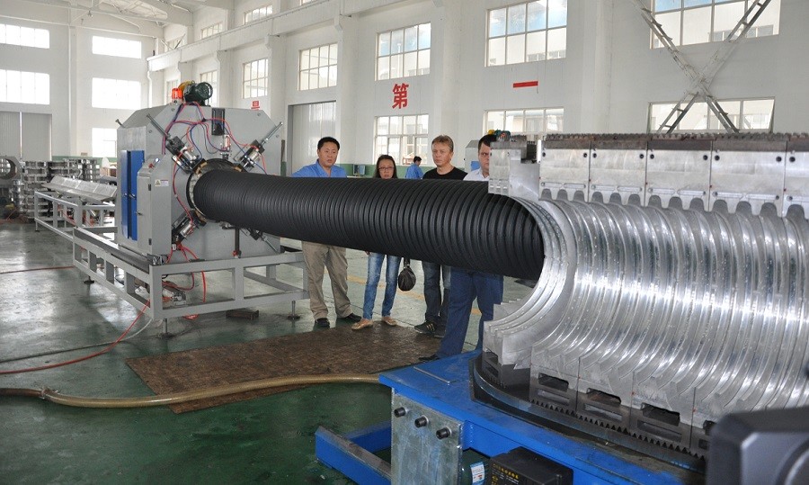 Máquina ondulada da tubulação da parede do dobro SBG-500, linha de produção dobro da tubulação da parede do HDPE