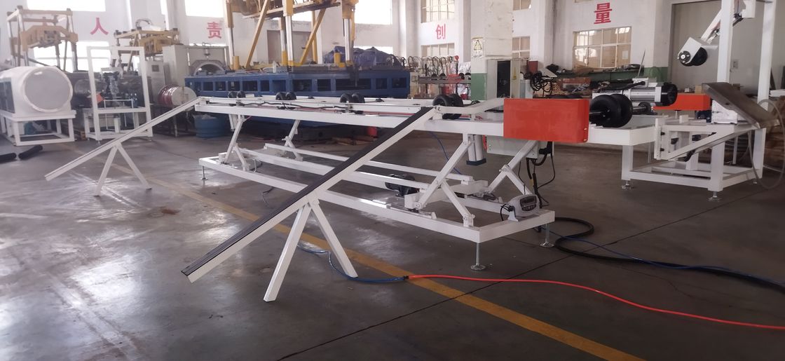 Linha de extrusão de tubos corrugados de parede dupla de diâmetro de tubo de 63 mm, com dureza de barril HV>940 e sistema de controlo PLC