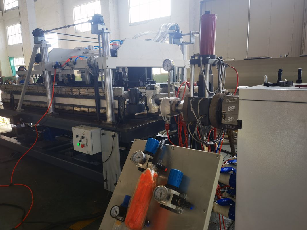 Linha de extrusão de tubos ondulados de parede única com alimentação automática e contador Siemens