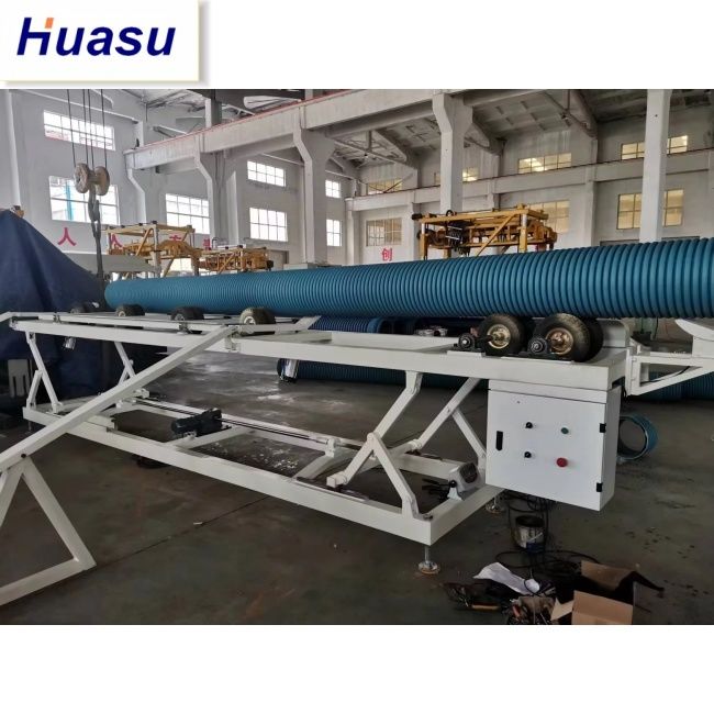 Linha de extrusão de tubos DWC com diâmetro de tubo de 32-1600 mm Capacidade de 60-2000 kg/h e controlo PLC da Siemens para tubos corrugados de PVC/PE