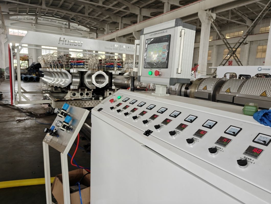 Linha de Produção de Extrusora de Tubo Plástico de Dupla Camada Corrugada de Alta Eficiência