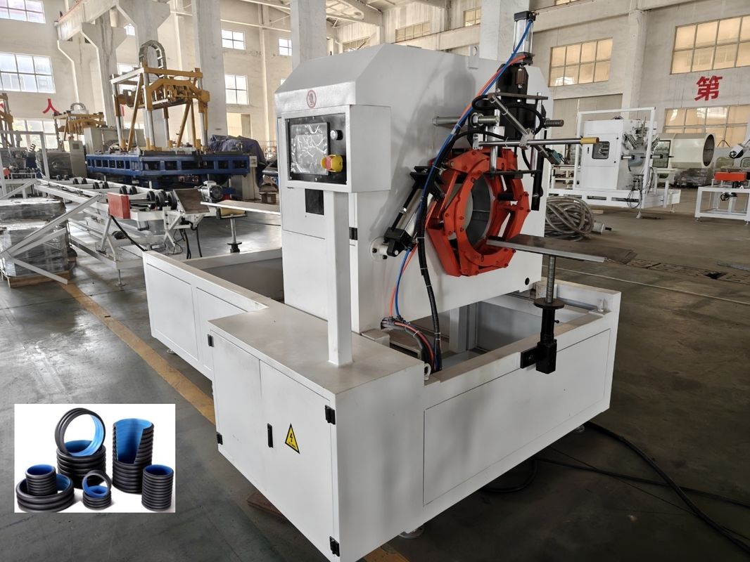 Linha de extrusão de tubos corrugados de parede dupla com diâmetro mínimo de 63 mm e alimentação automática