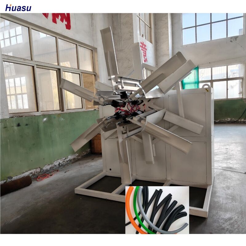 Linha de extrusão de tubos corrugados de parede dupla com motor CA Siemens Beide 48 quantidade de molde e relação de parafuso 33:1