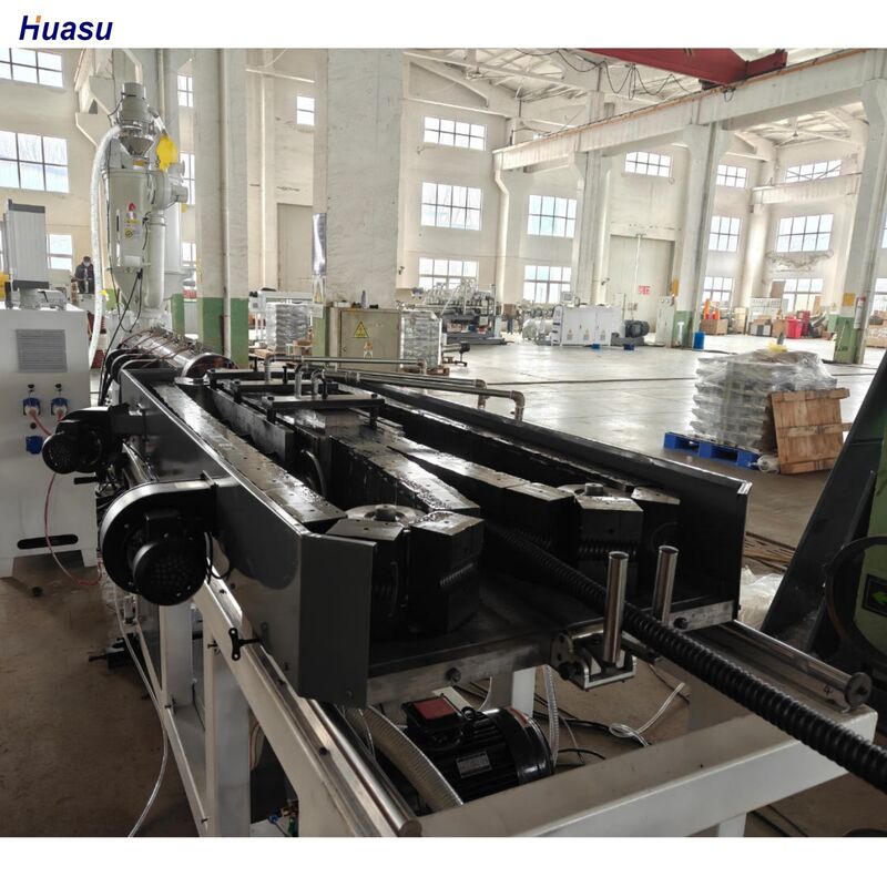 Linha de Extrusão de Tubo Corrugado de Parede Simples com Controle PLC, Motor de 37kw e Garantia de 1 Ano