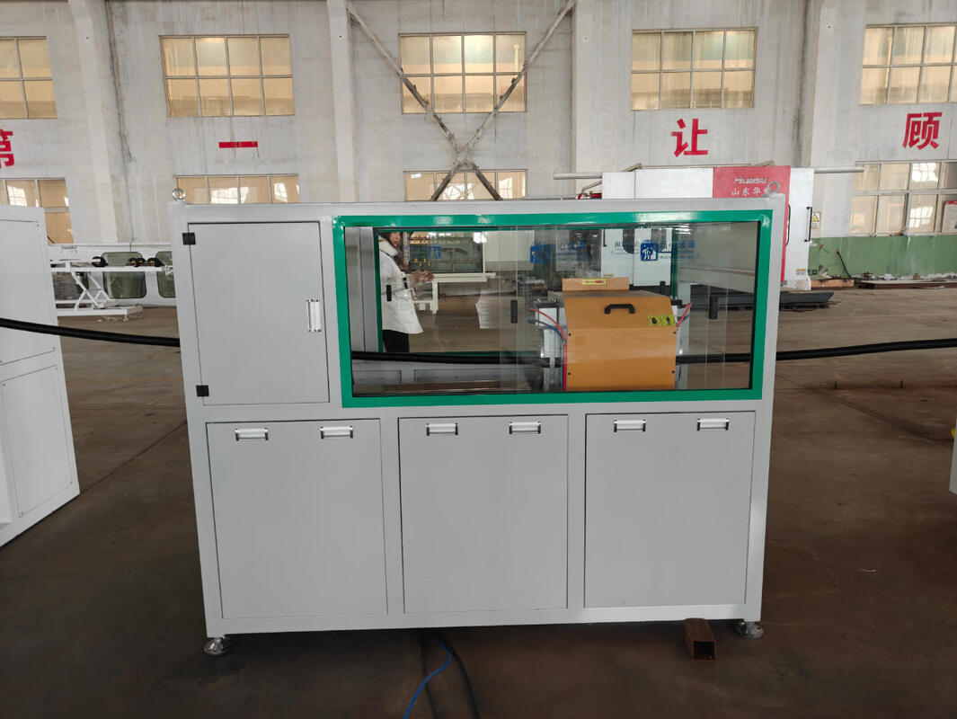 Refrigeramento por água Linha de extrusão automática de tubos ondulados de parede única com 40-80 kg/h para produção de tubos