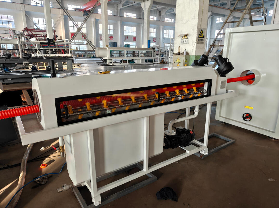 Linha de Extrusão de Tubo Corrugado de Parede Dupla Elétrica Siemens com Resfriamento a Água e Capacidade de Produção de 100kg/h - 2000kg/h
