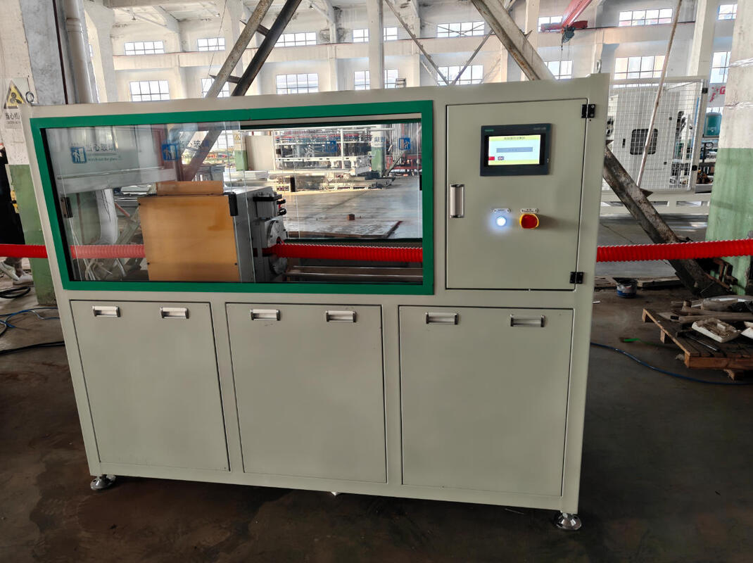 Linha de extrusão de tubo corrugado de parede simples com resfriamento a água, motor principal Siemens e sistema de controle PLC