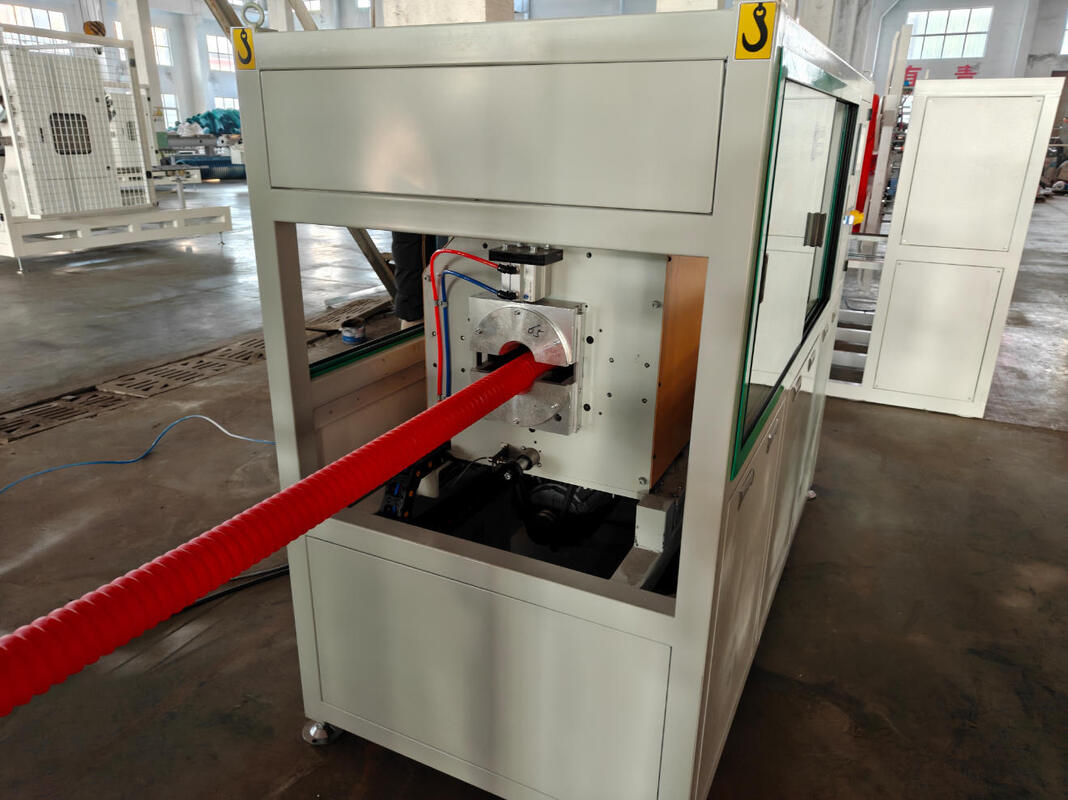 Linha de extrusão de tubos corrugados de parede única com motor principal e sistema de controlo PLC da Siemens
