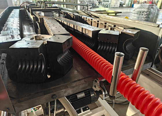 Single Wall Corrugated Pipe Extrusion Line with Water Cooling System and L/D Ratio 33/38/40 for Pipe Diameter Range 16mm-1600mm